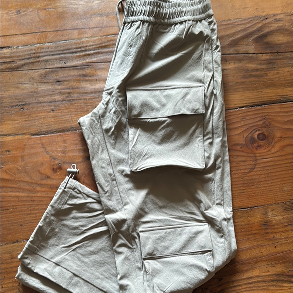 Tan/ Gray Cargo Venture Pants with Elastic Waistband